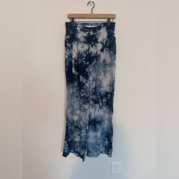 Anthropologie Cloth & Stone Venice Navy and White Tie-Dye Wide Leg Pants - Picture 2 of 6